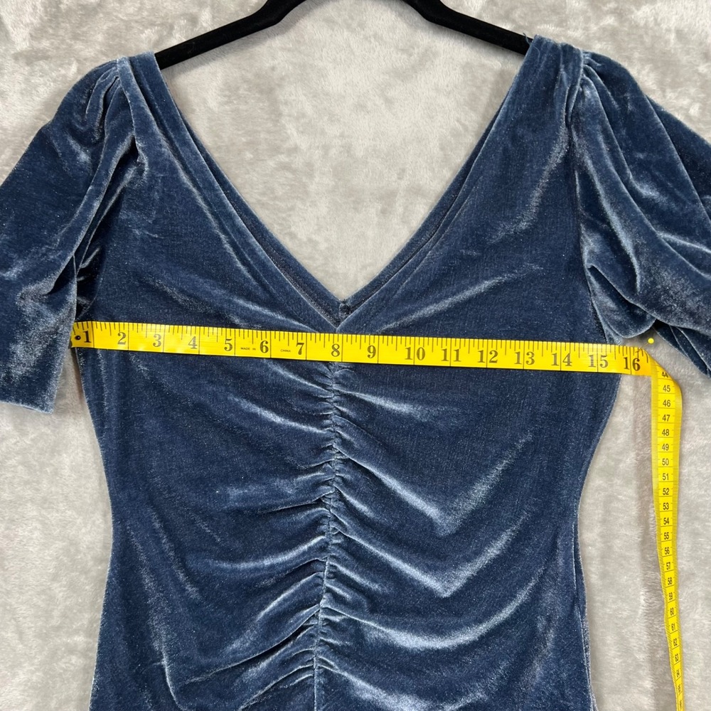 Free People Cupcake Velvet Top Size XS Blue Puff Sleeve Holiday Party - Picture 8 of 11